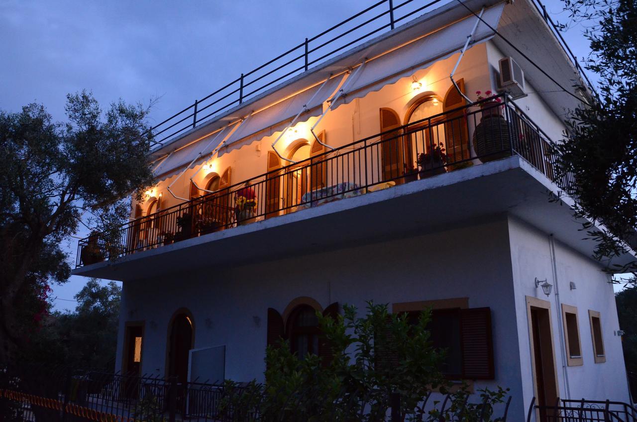 Natsios Studios Gaios Exterior foto